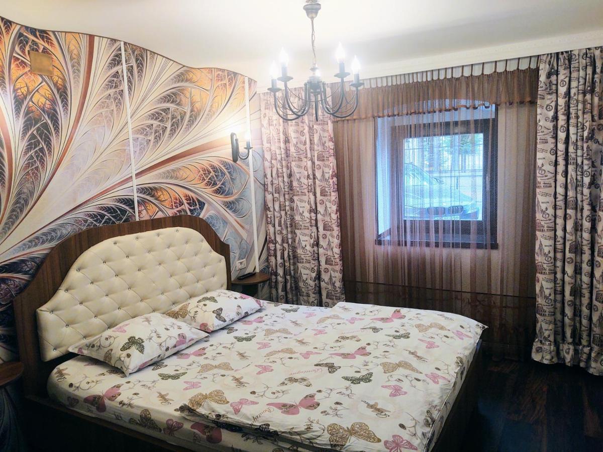 Cezari Aparthotel Brasov Bagian luar foto